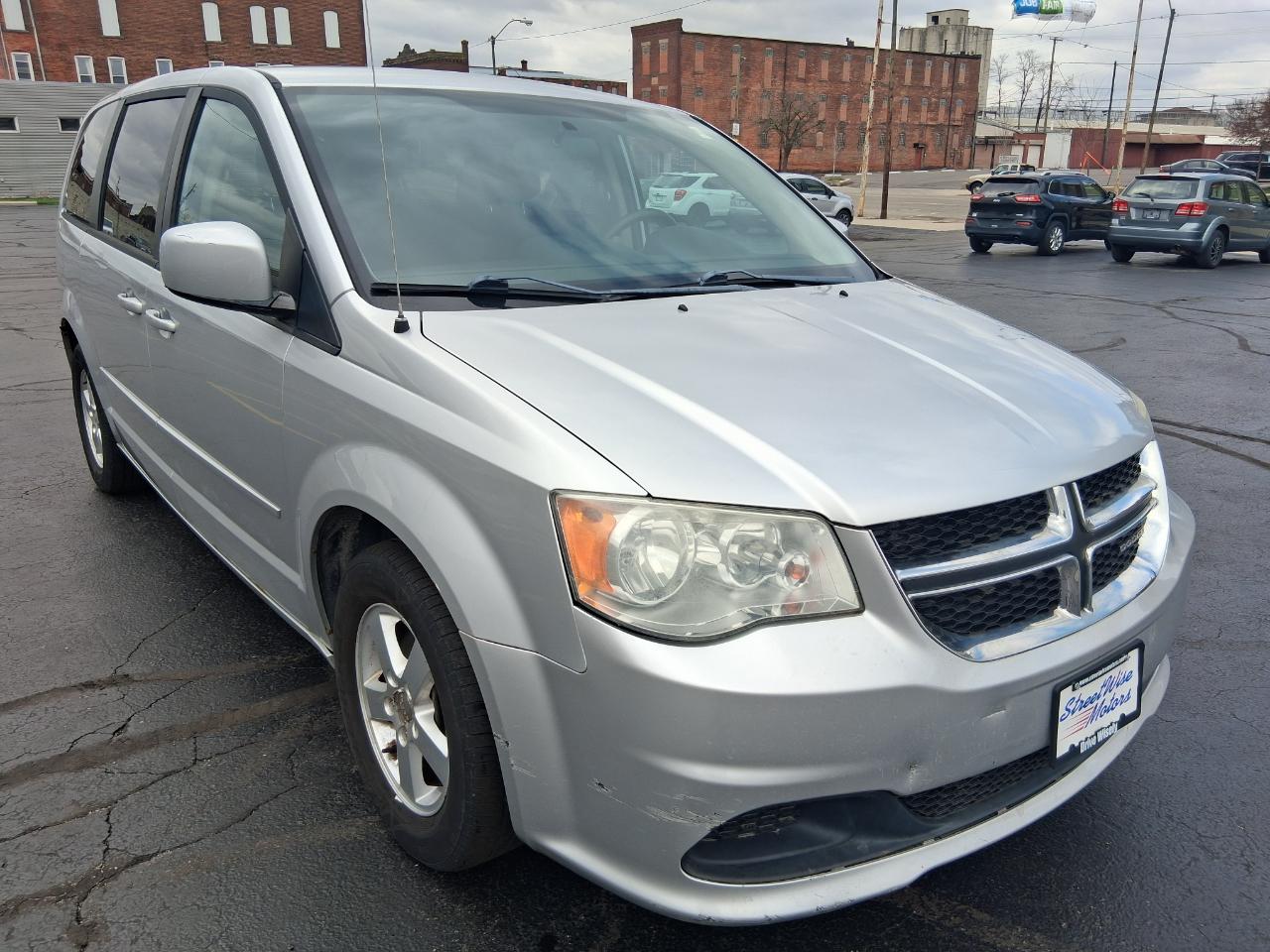 Dodge Grand Caravan Mainstreet 2011