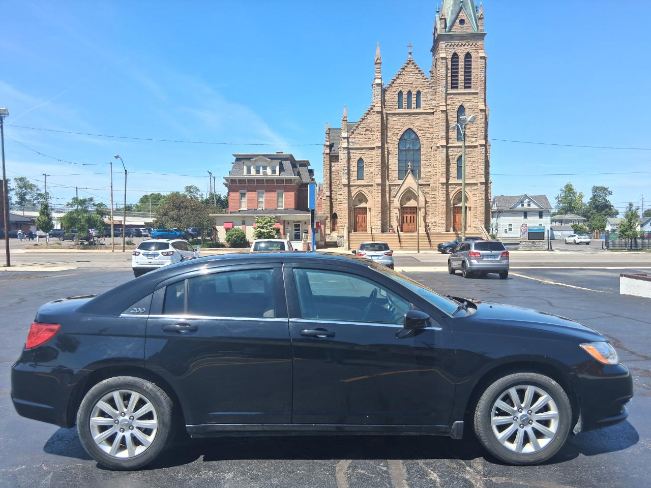 Chrysler 200 Touring 2013