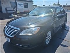 2013 Chrysler 200 