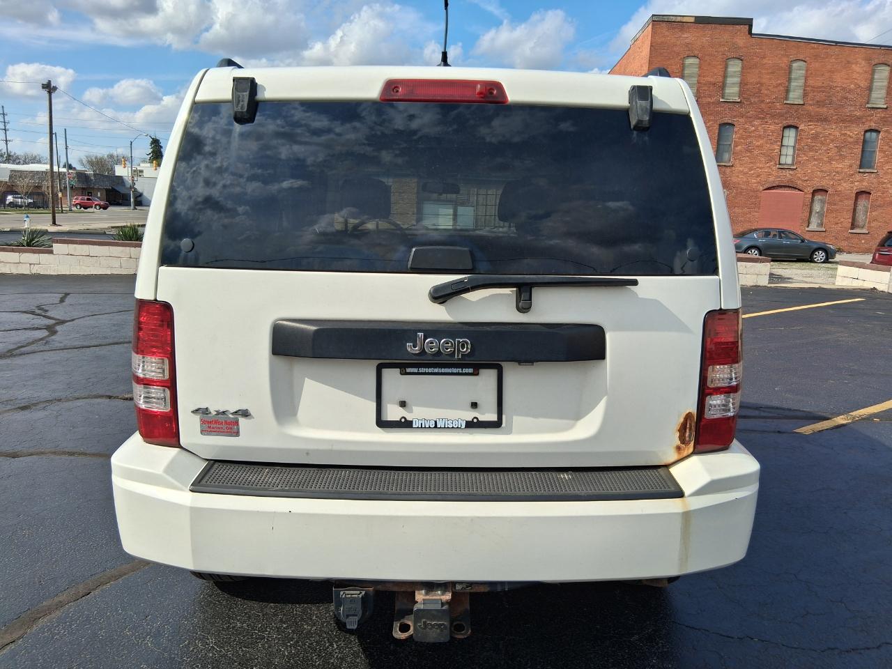 Jeep Liberty Sport 4WD 2010