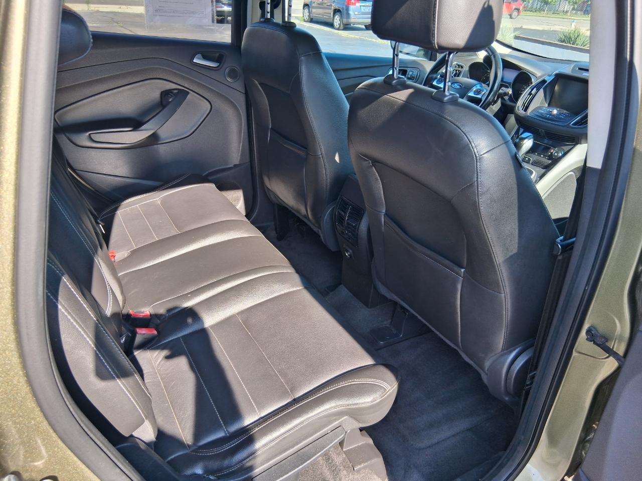 Ford Escape SEL FWD 2013