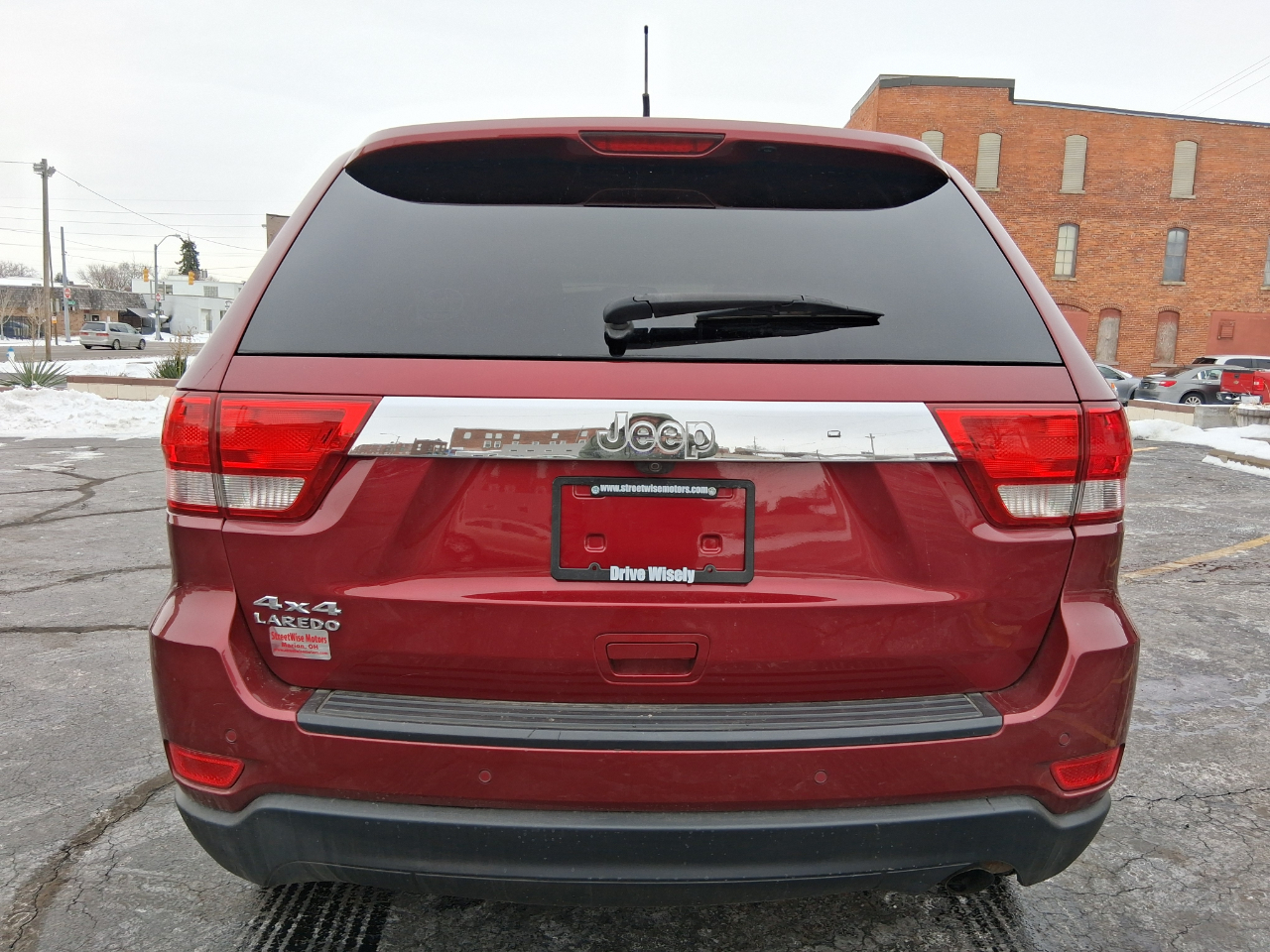 Jeep Grand Cherokee Laredo 4WD 2012