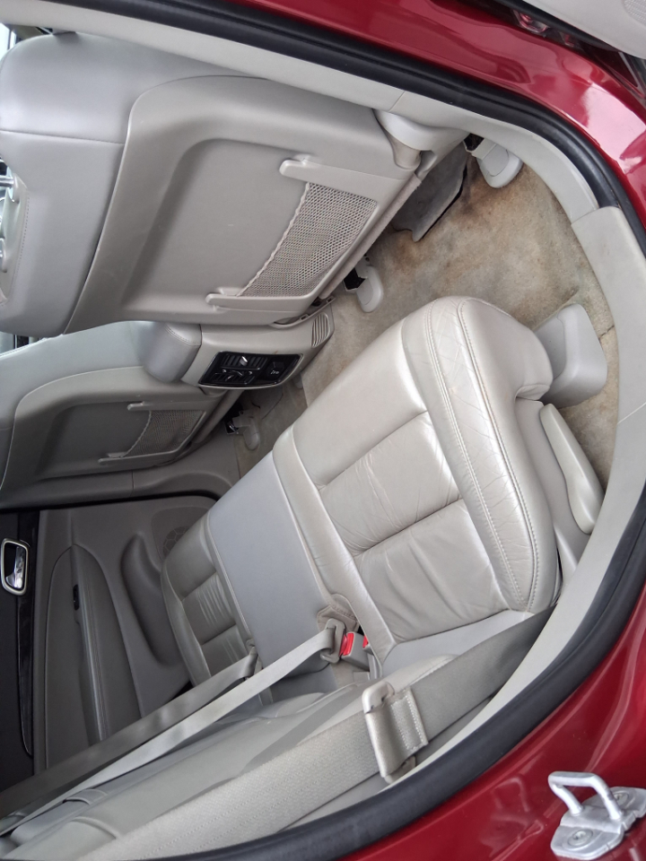 Jeep Grand Cherokee Laredo 4WD 2012