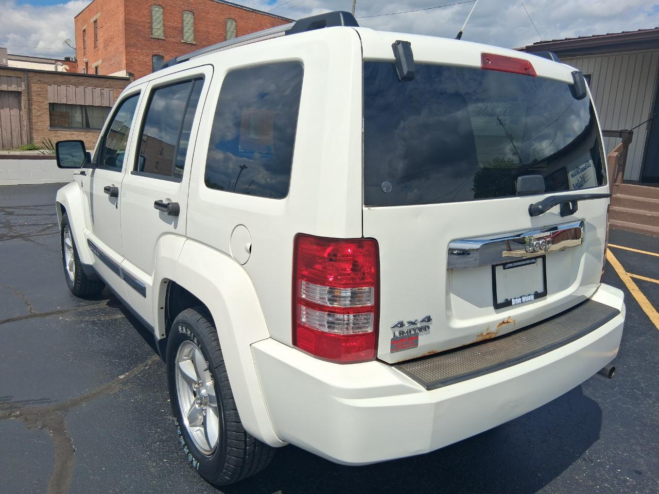 Jeep Liberty Limited 4WD 2009