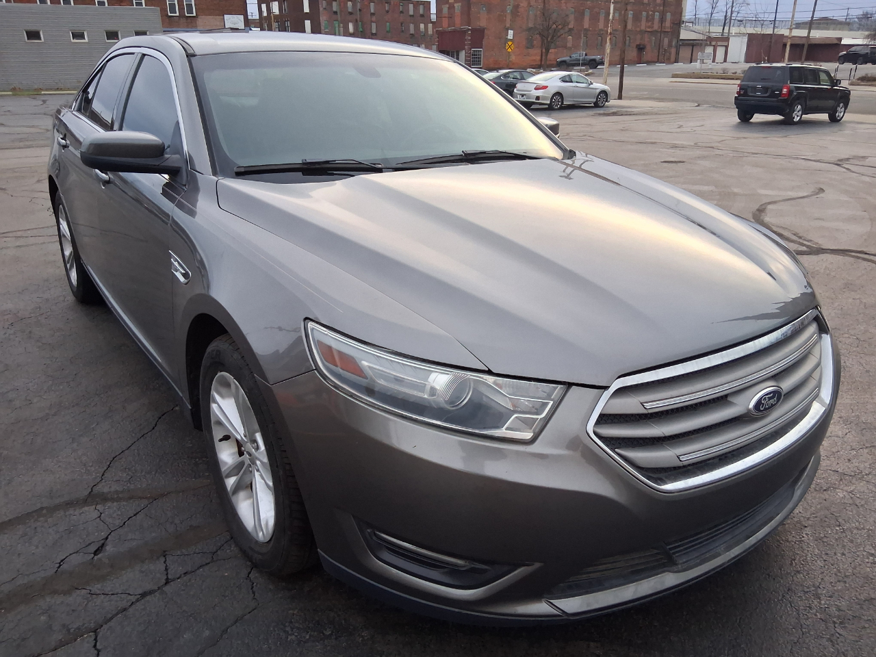 Ford Taurus SEL FWD 2013