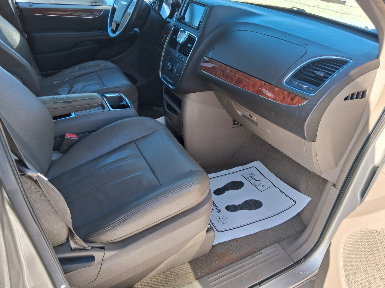 Chrysler Town & Country Touring 2014