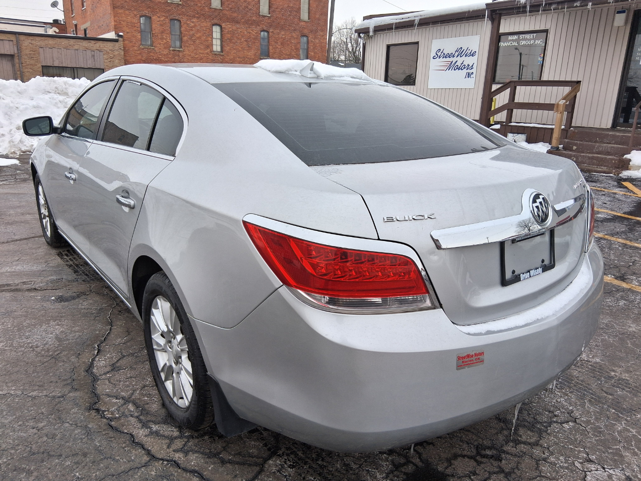 Buick LaCrosse Base 2013