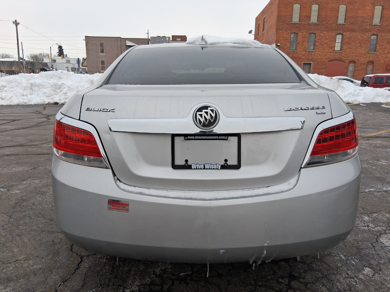 Buick LaCrosse Base 2013