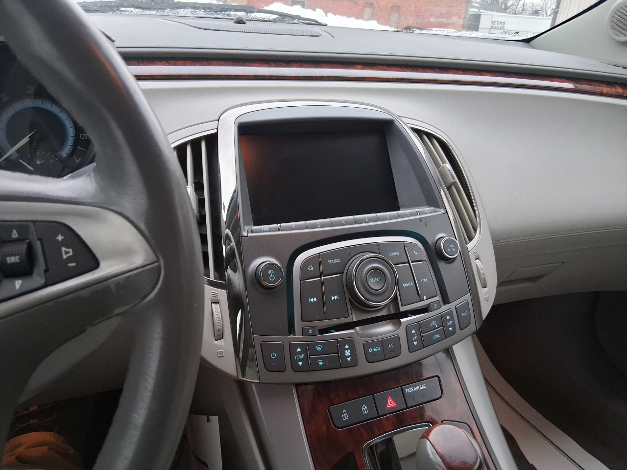 Buick LaCrosse Base 2013