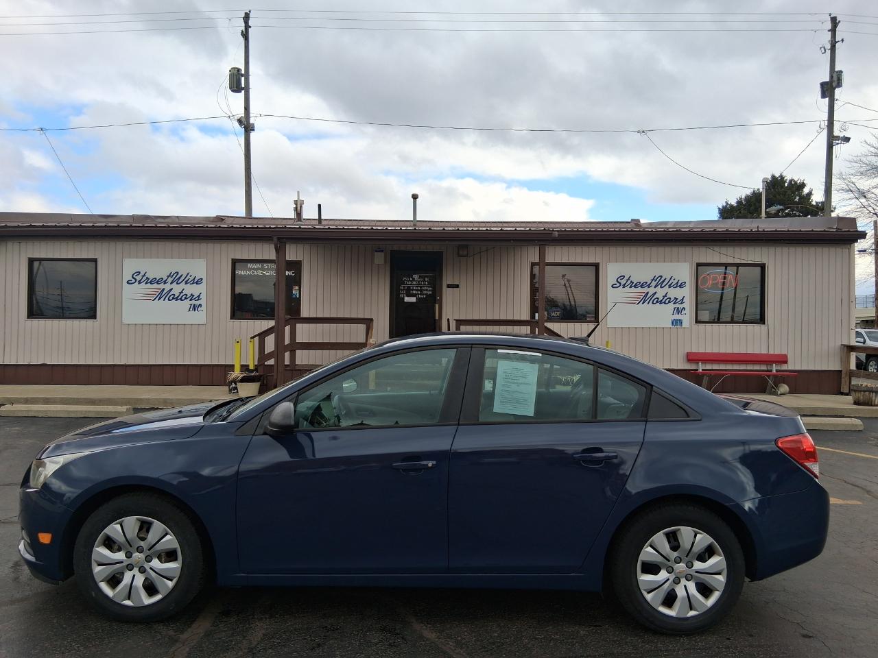 Chevrolet Cruze LS Manual 2014