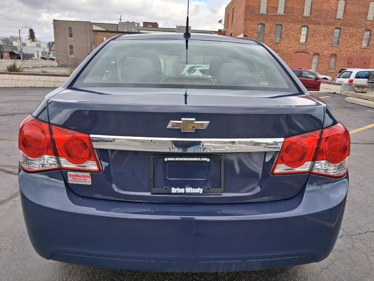 Chevrolet Cruze LS Manual 2014