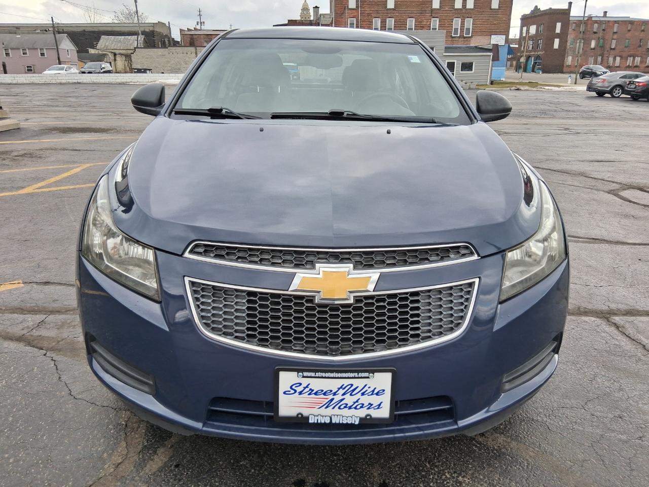Chevrolet Cruze LS Manual 2014