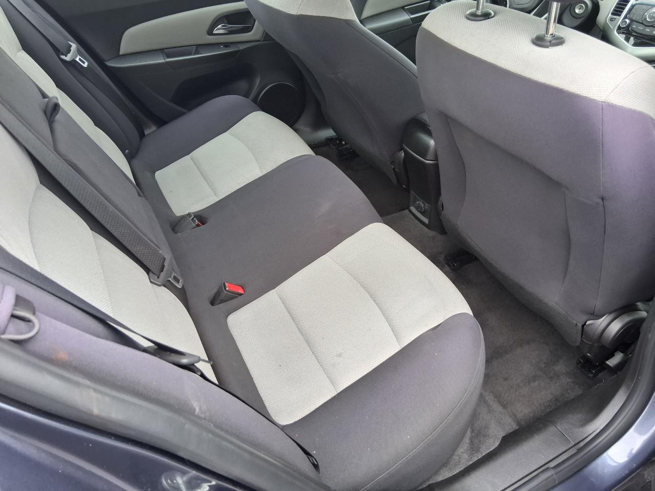 Chevrolet Cruze LS Manual 2014