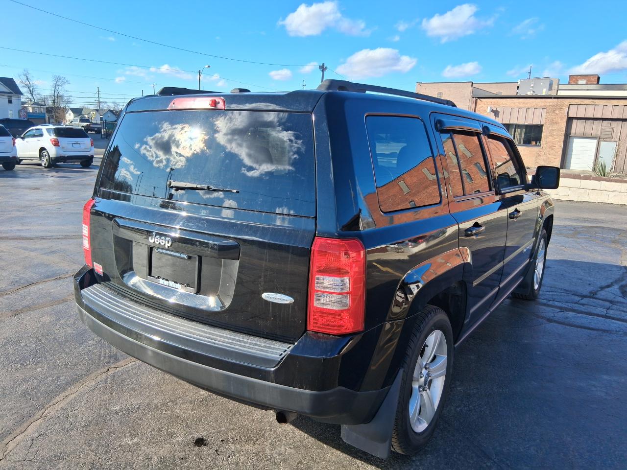 Jeep Patriot Latitude 2WD 2016