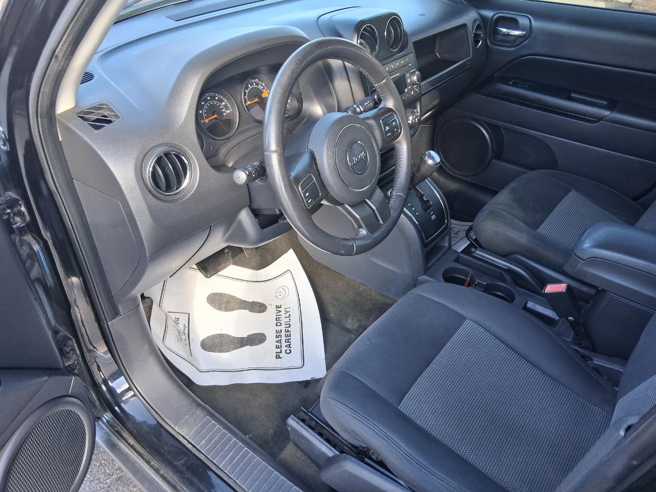 Jeep Patriot Latitude 2WD 2016