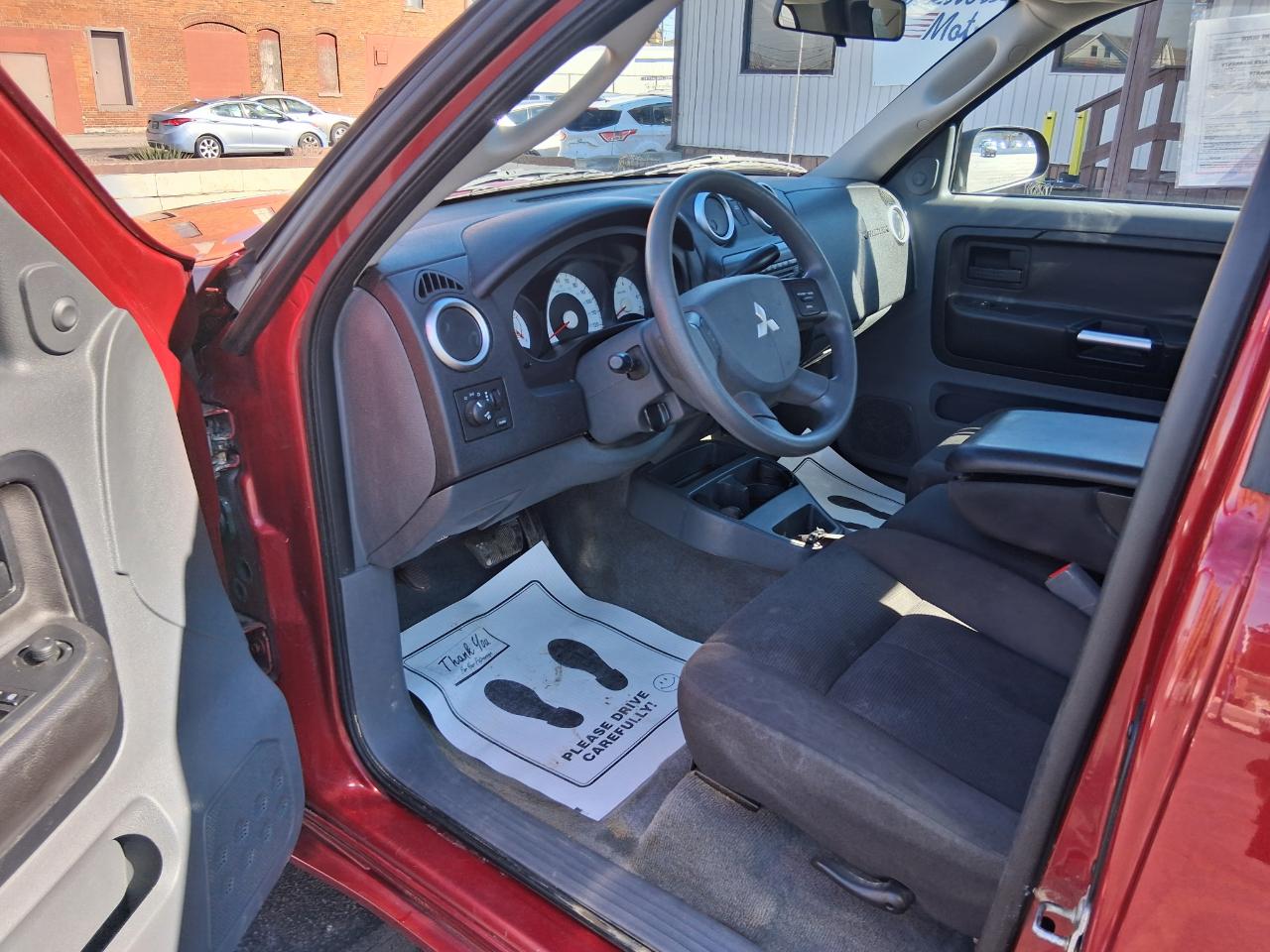 Mitsubishi Raider LS Extended Cab 2WD AT 2007