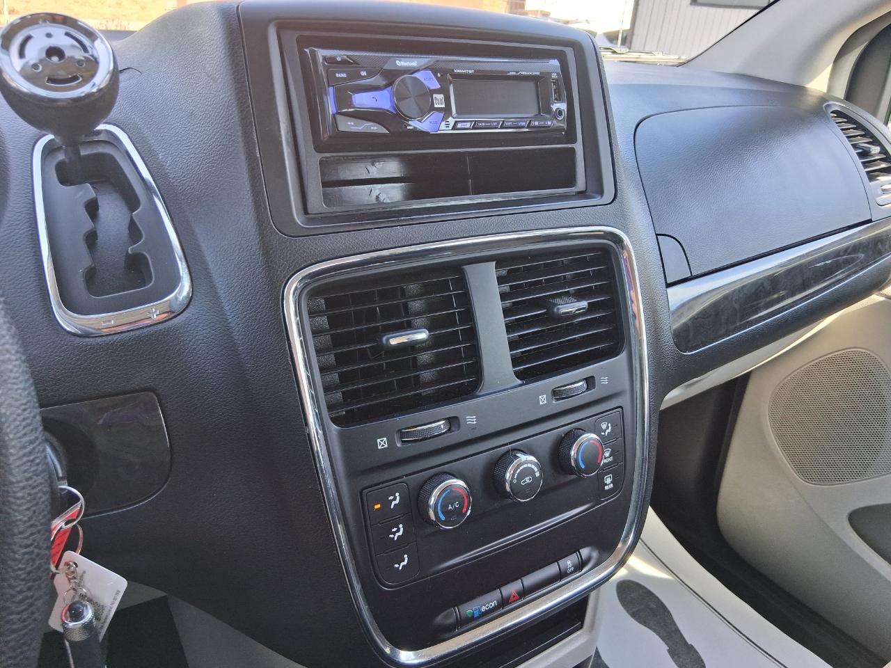 Dodge Grand Caravan SE 2016