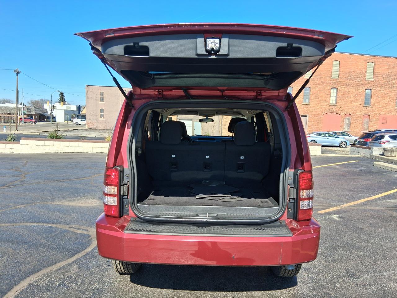 Jeep Liberty Sport 4WD 2012