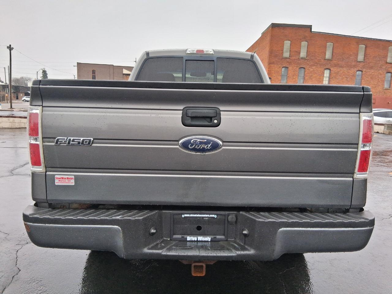 Ford F-150 STX 6.5-ft. Bed 4WD 2010