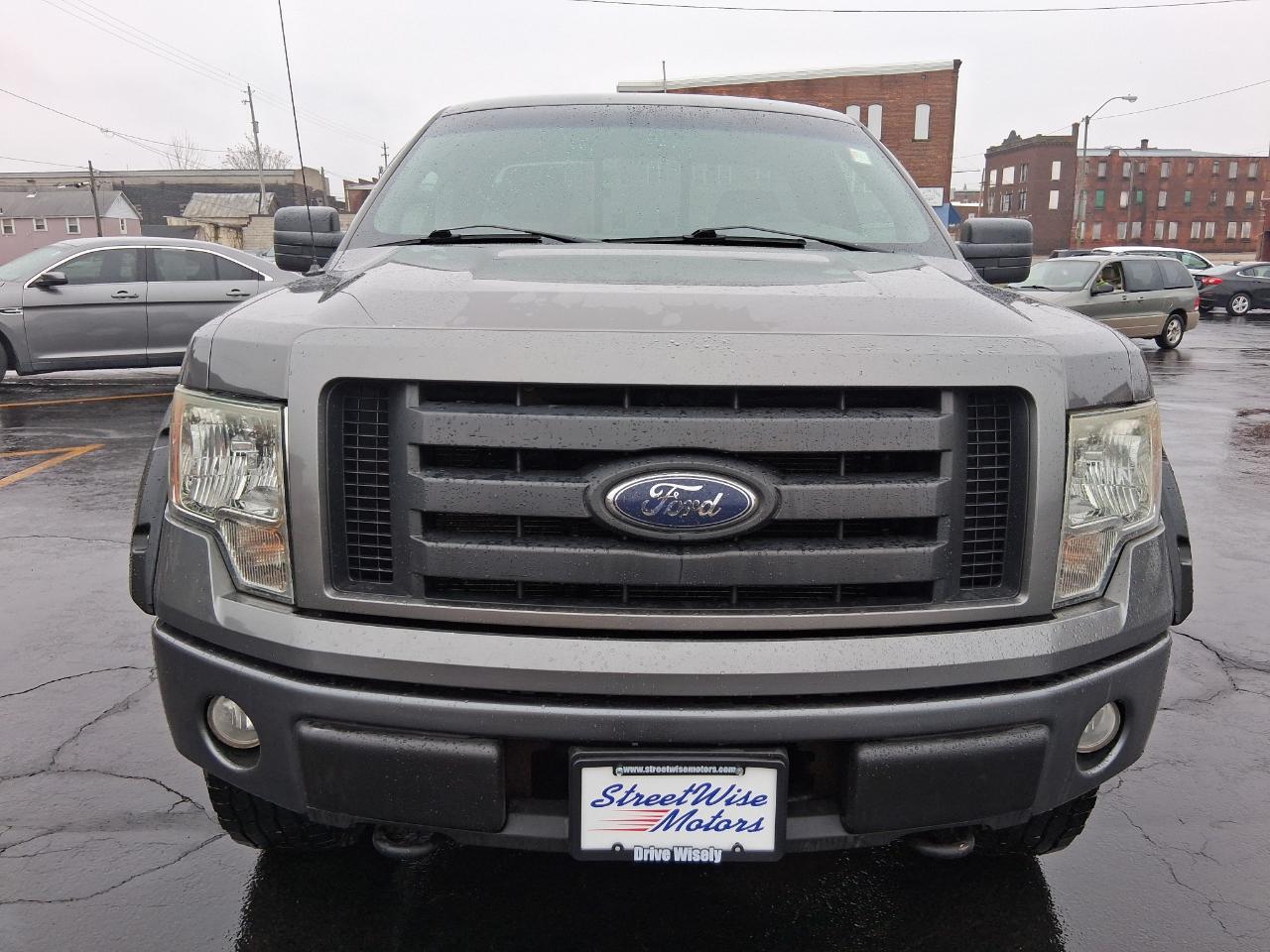 Ford F-150 STX 6.5-ft. Bed 4WD 2010