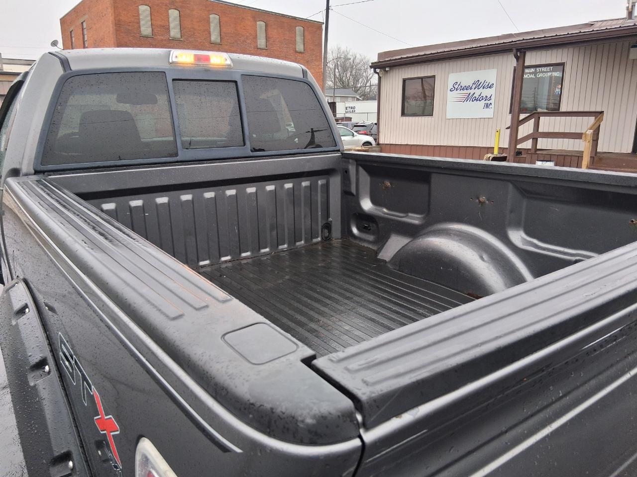 Ford F-150 STX 6.5-ft. Bed 4WD 2010