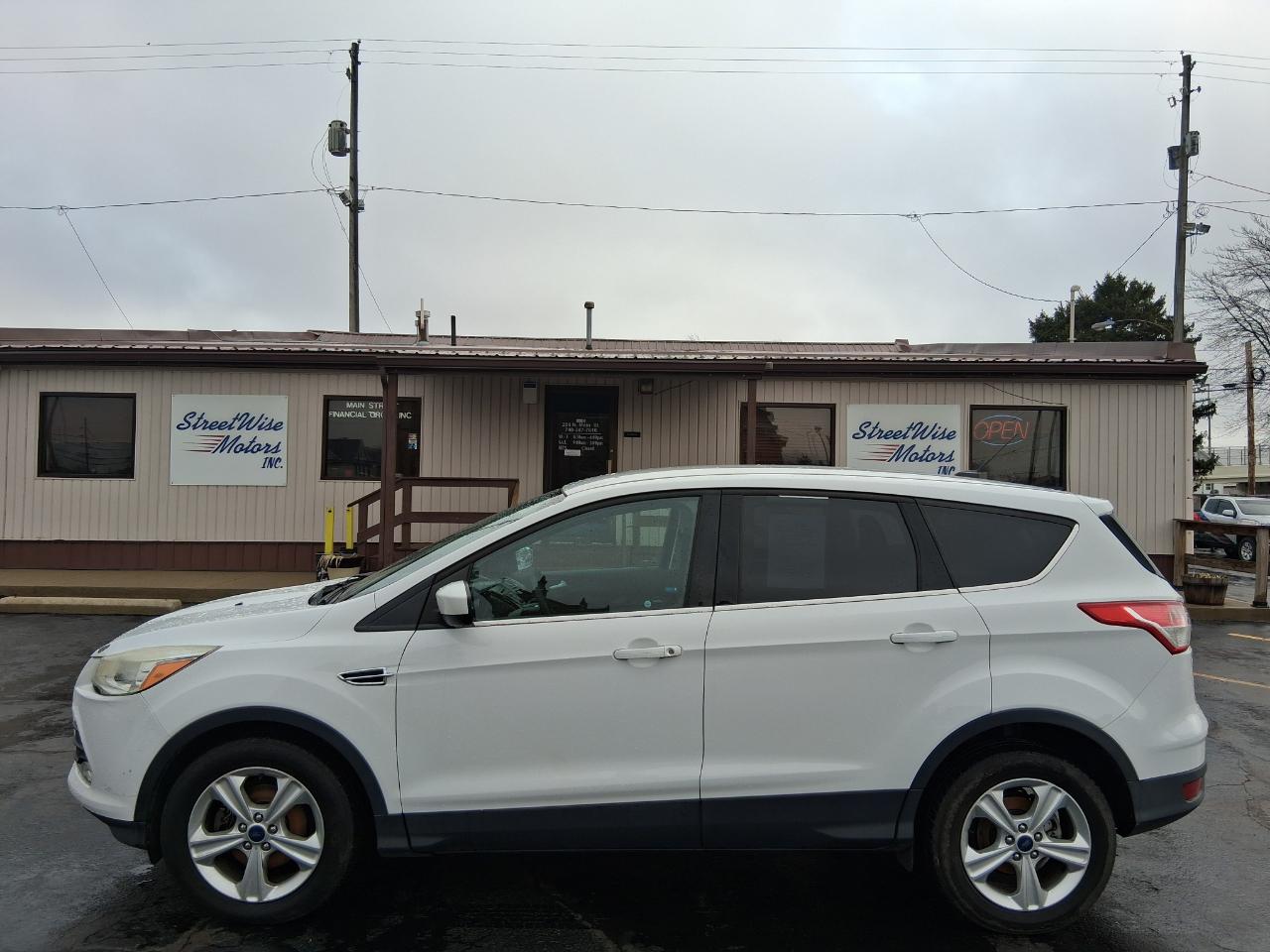Ford Escape SE FWD 2016