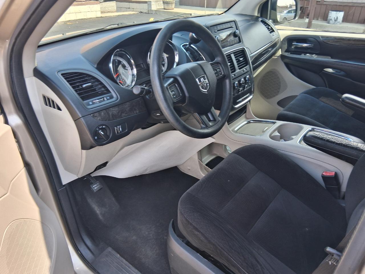 Dodge Grand Caravan SXT 2014