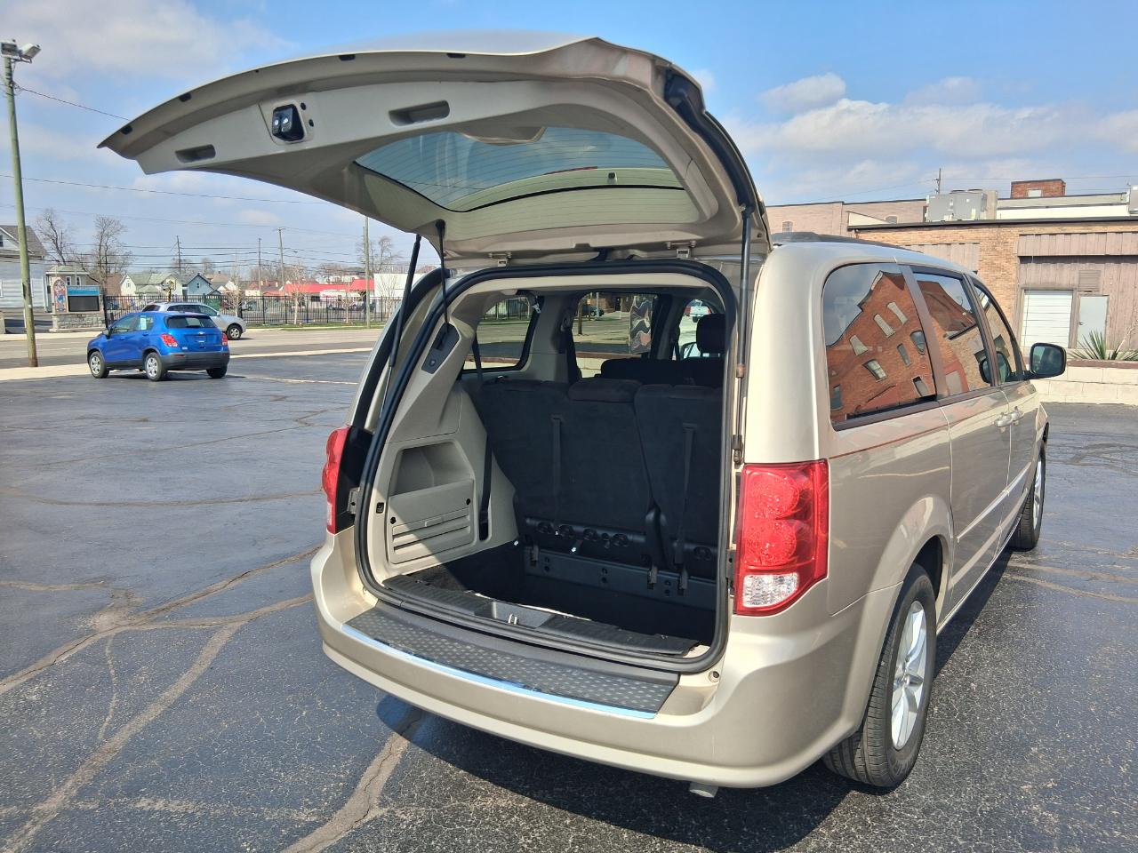 Dodge Grand Caravan SXT 2014