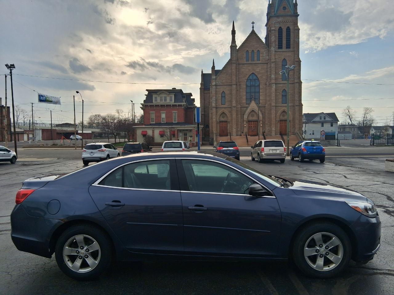 Chevrolet Malibu LS 2014