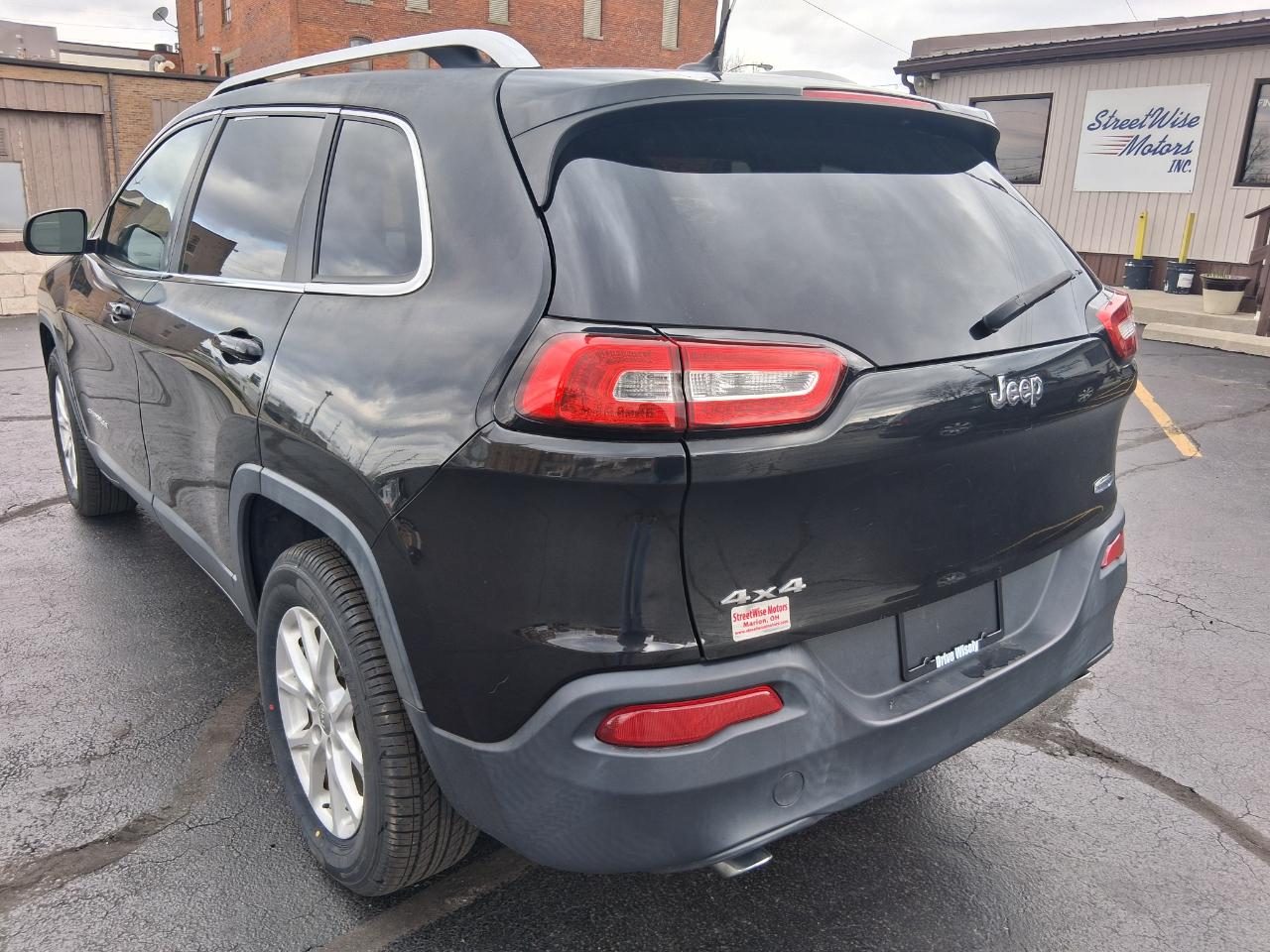 Jeep Cherokee Latitude 4WD 2014