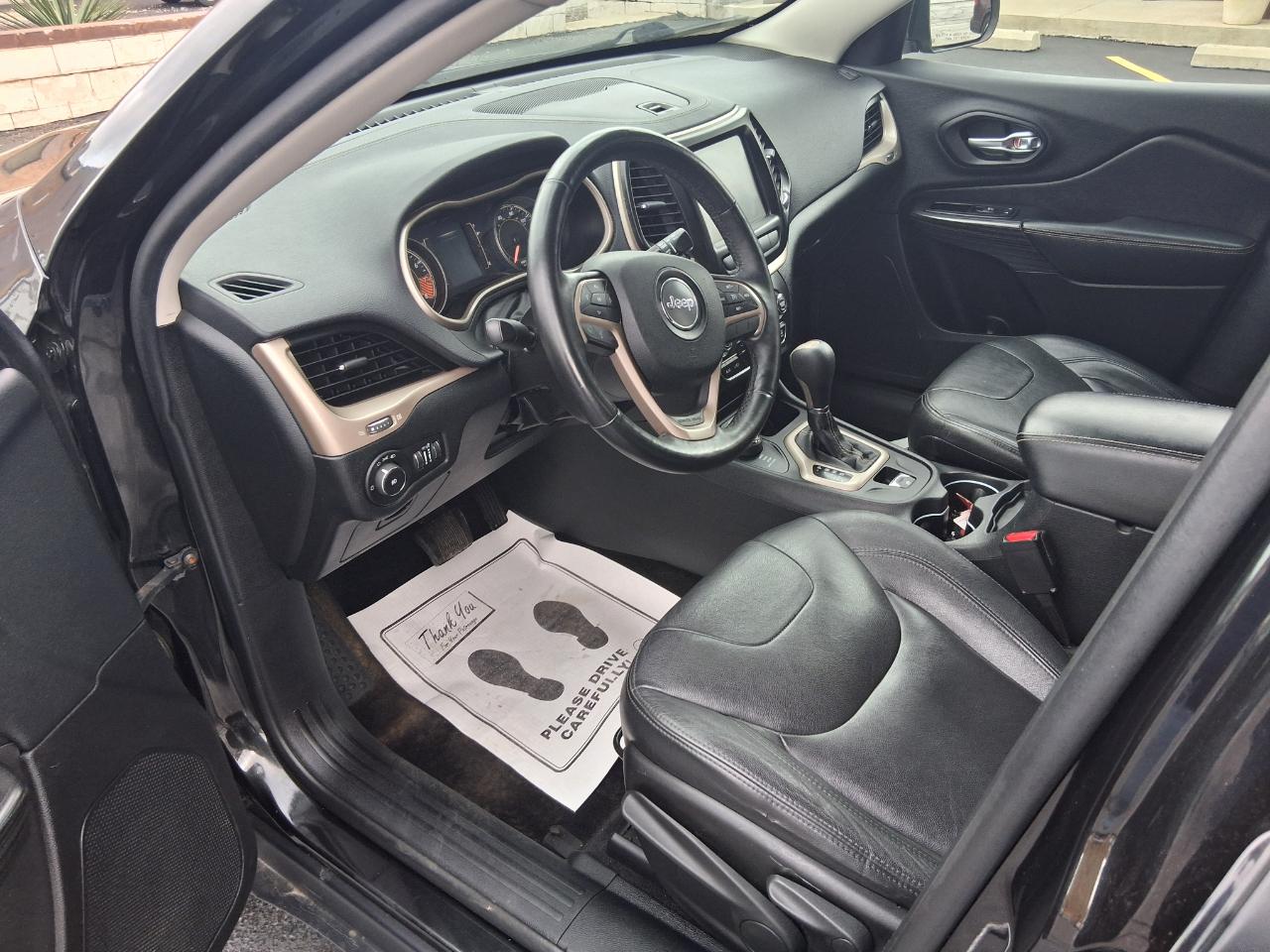 Jeep Cherokee Latitude 4WD 2014