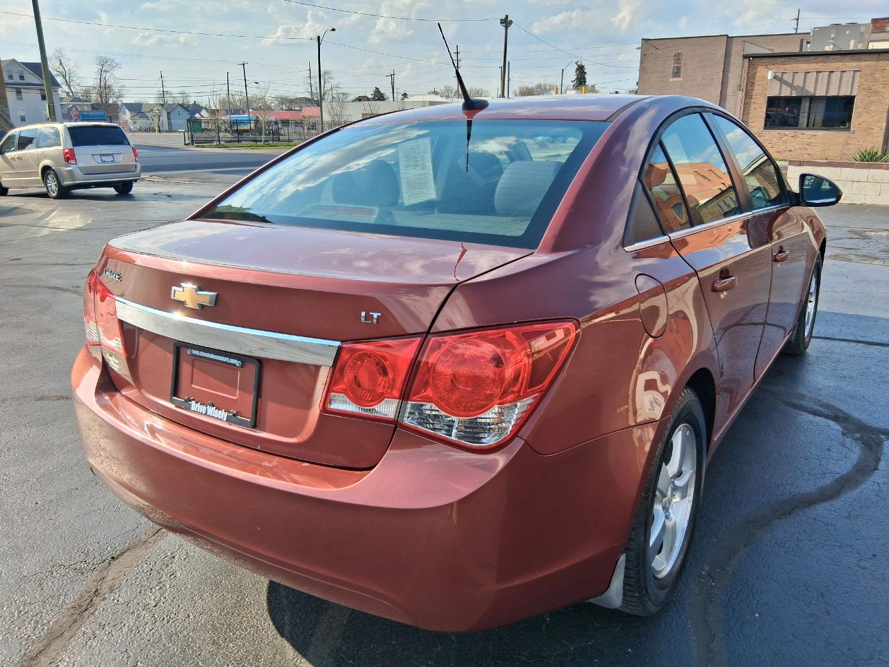 Chevrolet Cruze 1LT 2012