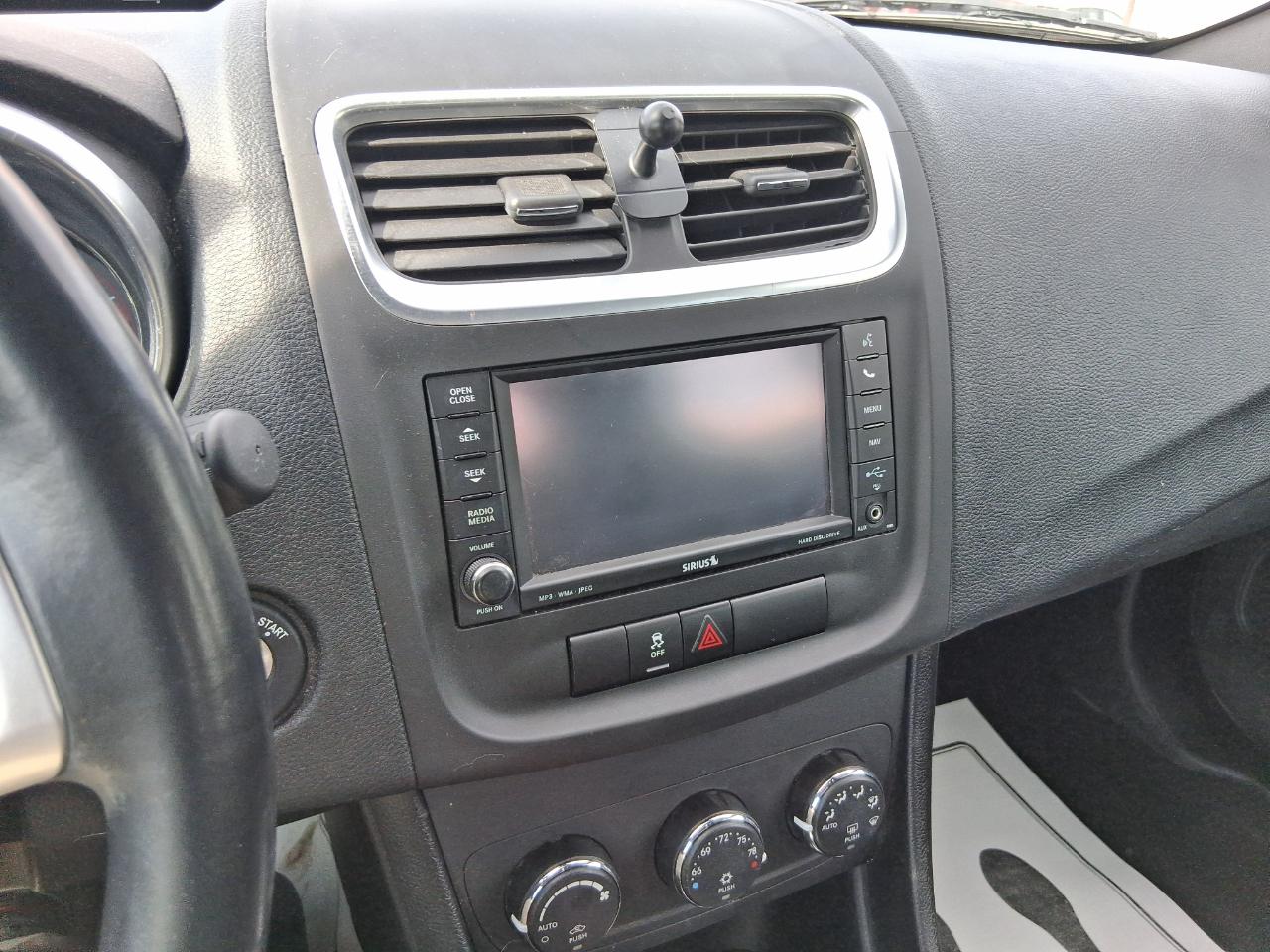 Dodge Avenger SXT 2013