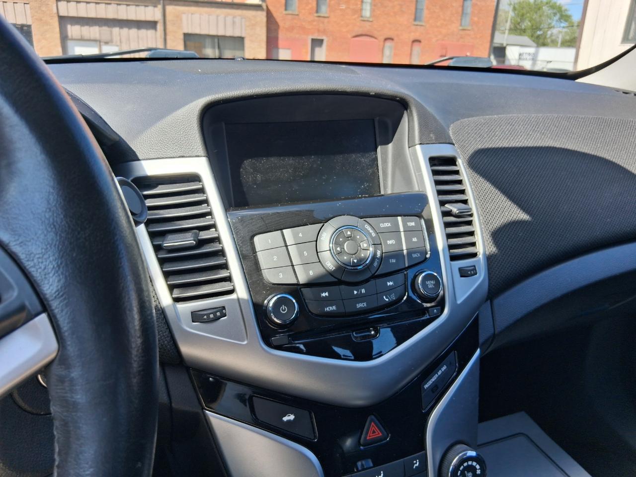 Chevrolet Cruze 2LT Auto 2015