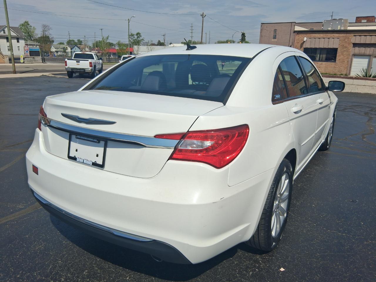 Chrysler 200 Touring 2012