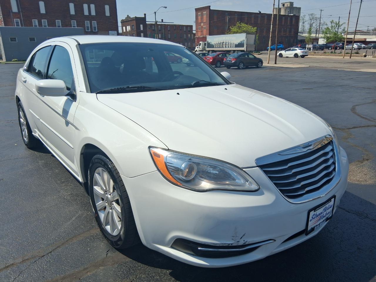Chrysler 200 Touring 2012