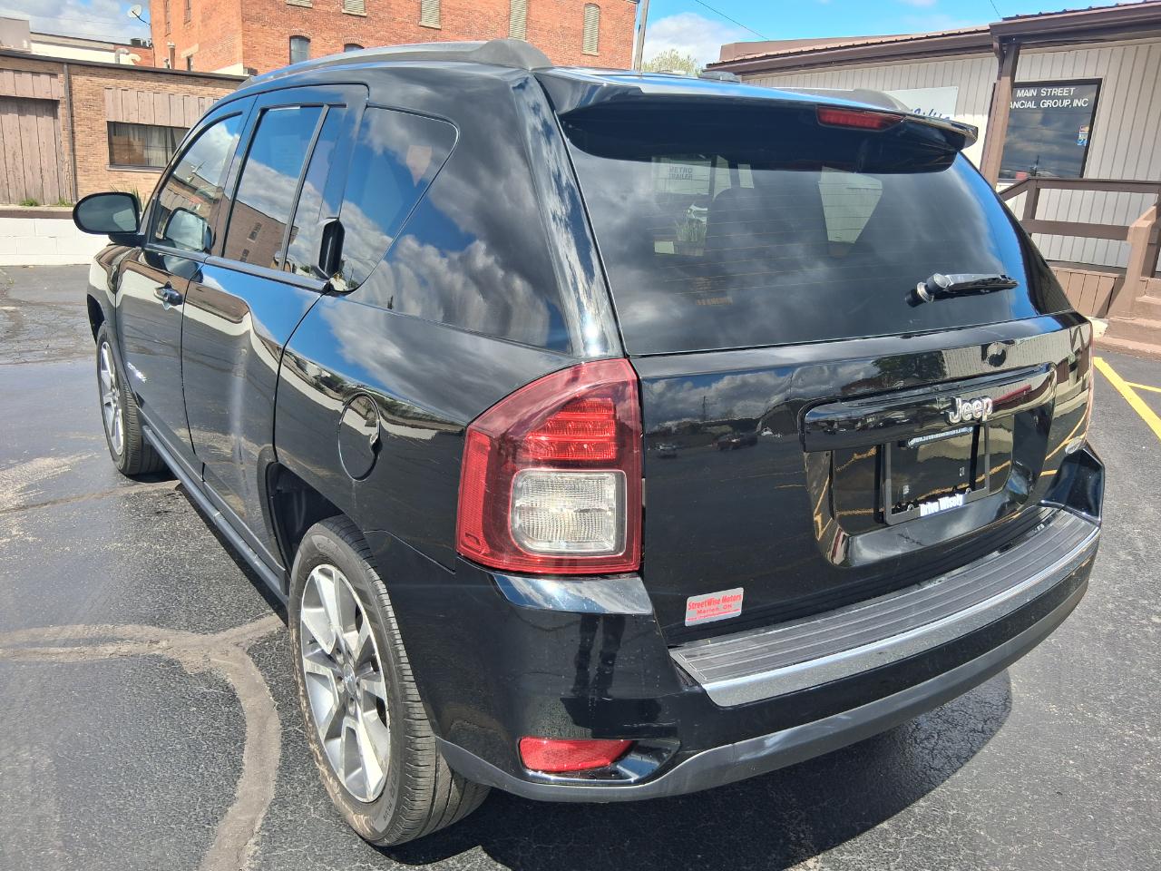 Jeep Compass Latitude FWD 2017