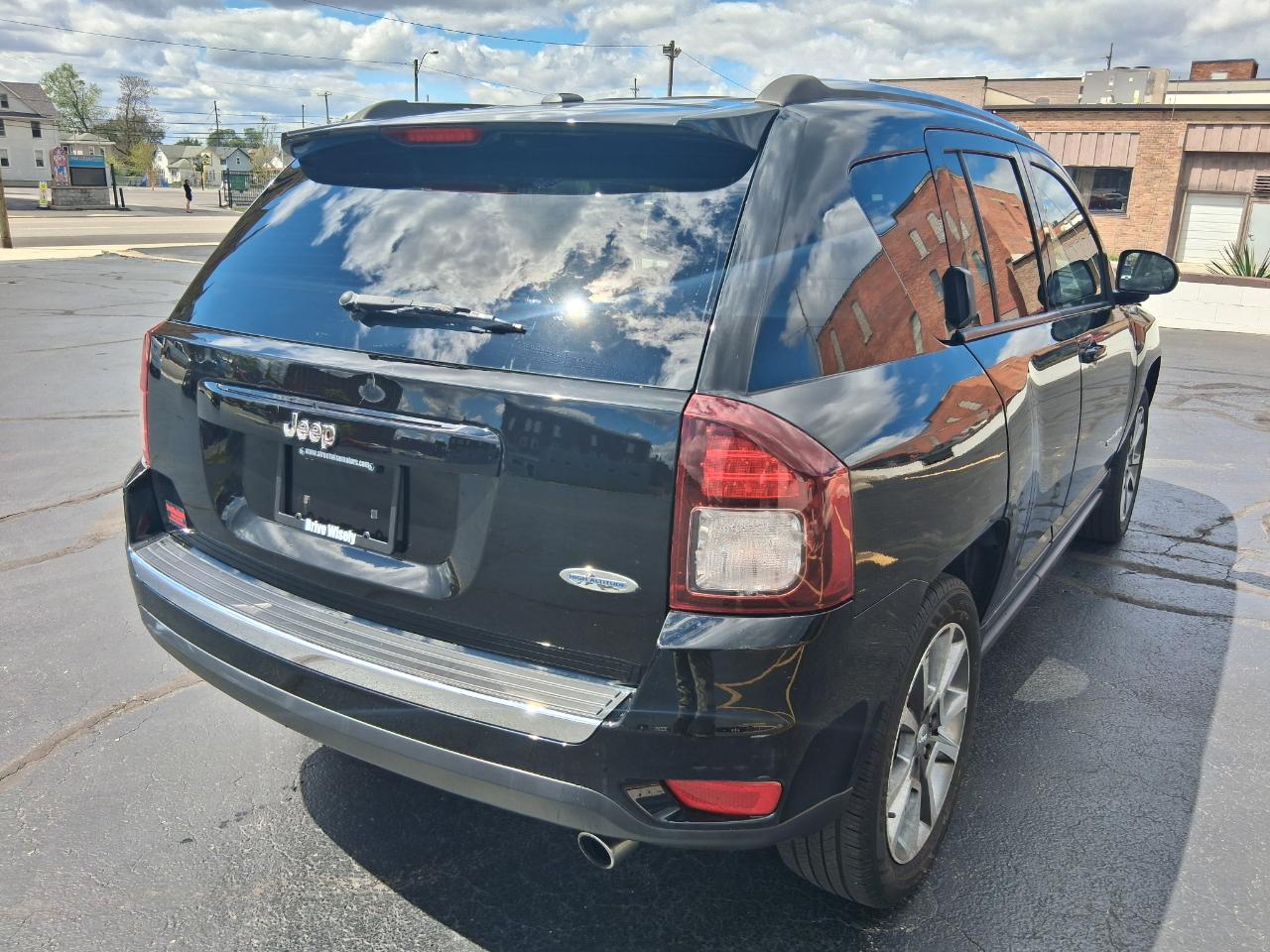 Jeep Compass Latitude FWD 2017