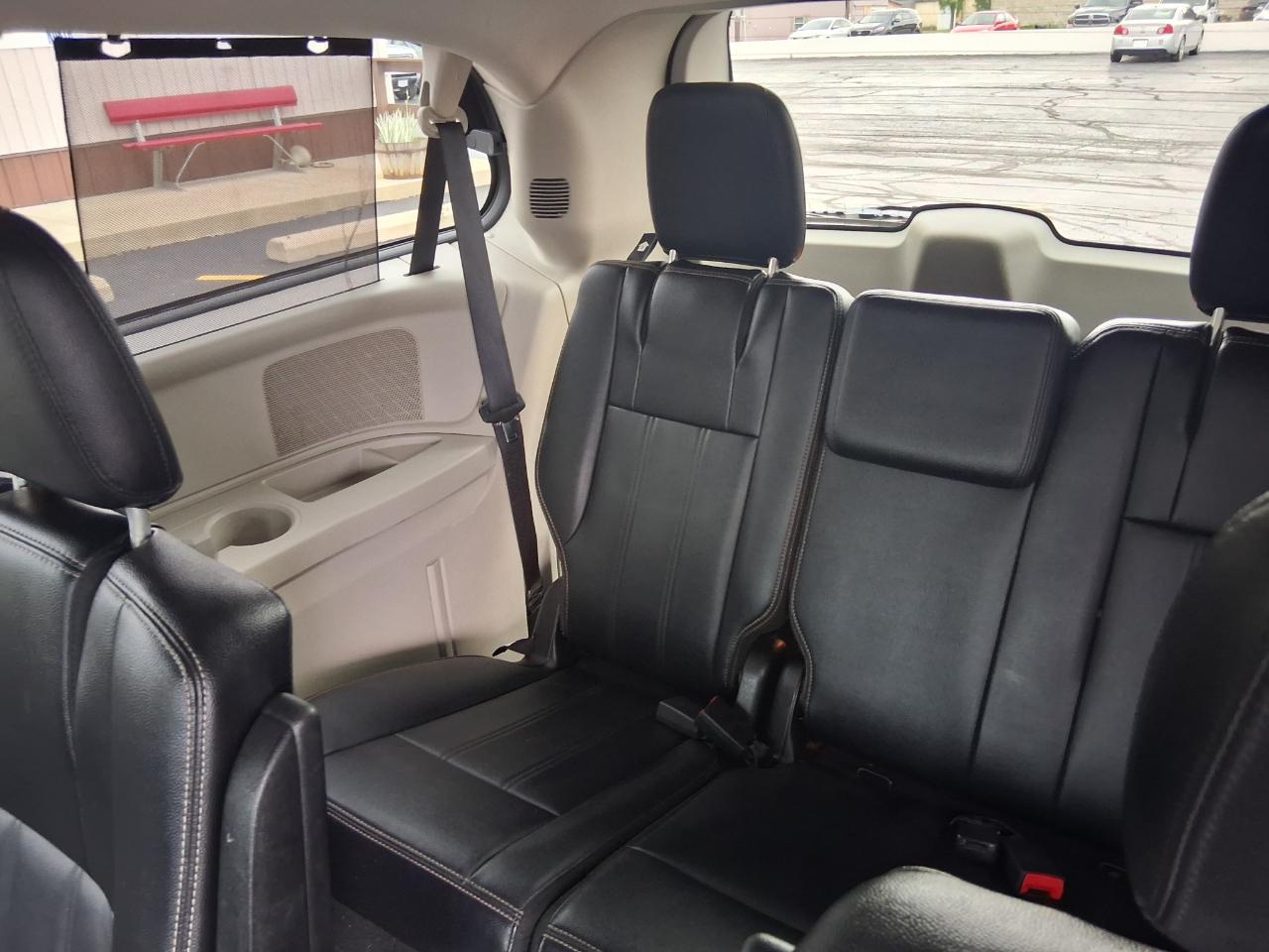 Chrysler Town & Country Touring 2015