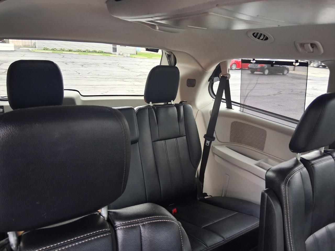 Chrysler Town & Country Touring 2015
