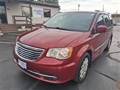 2015 Chrysler Town & Country 