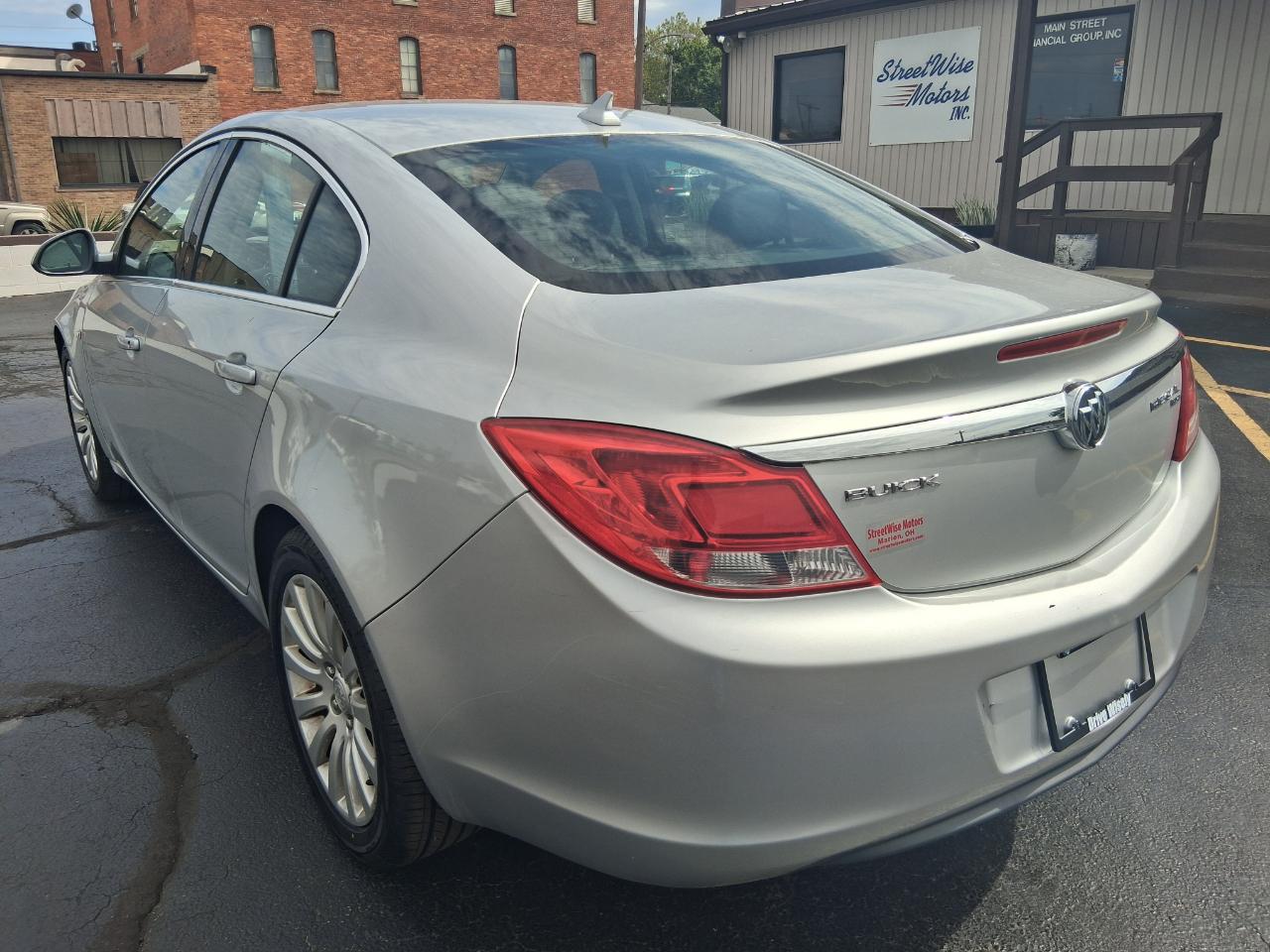 Buick Regal CXL - 1XL 2011