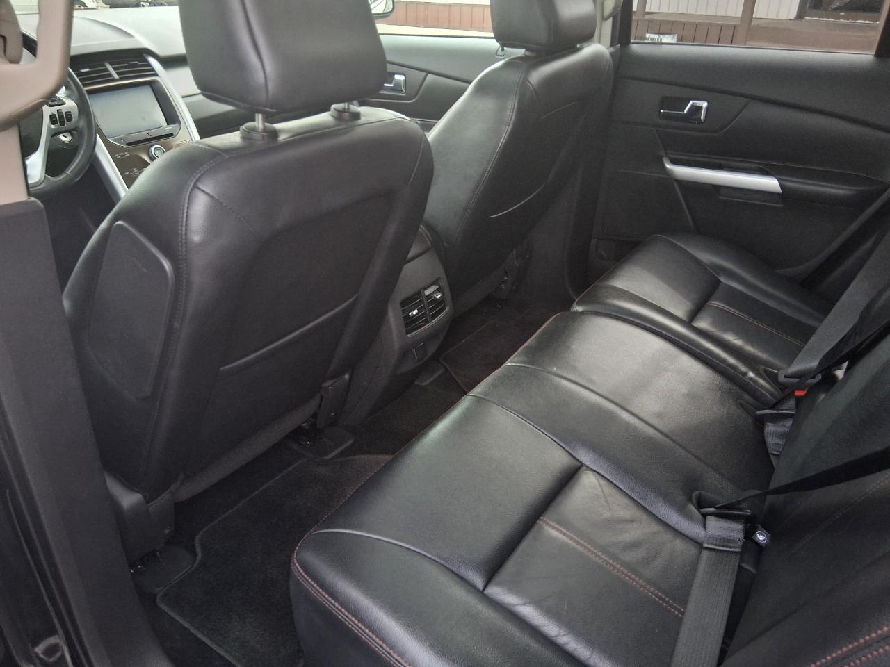 Ford Edge SEL FWD 2011