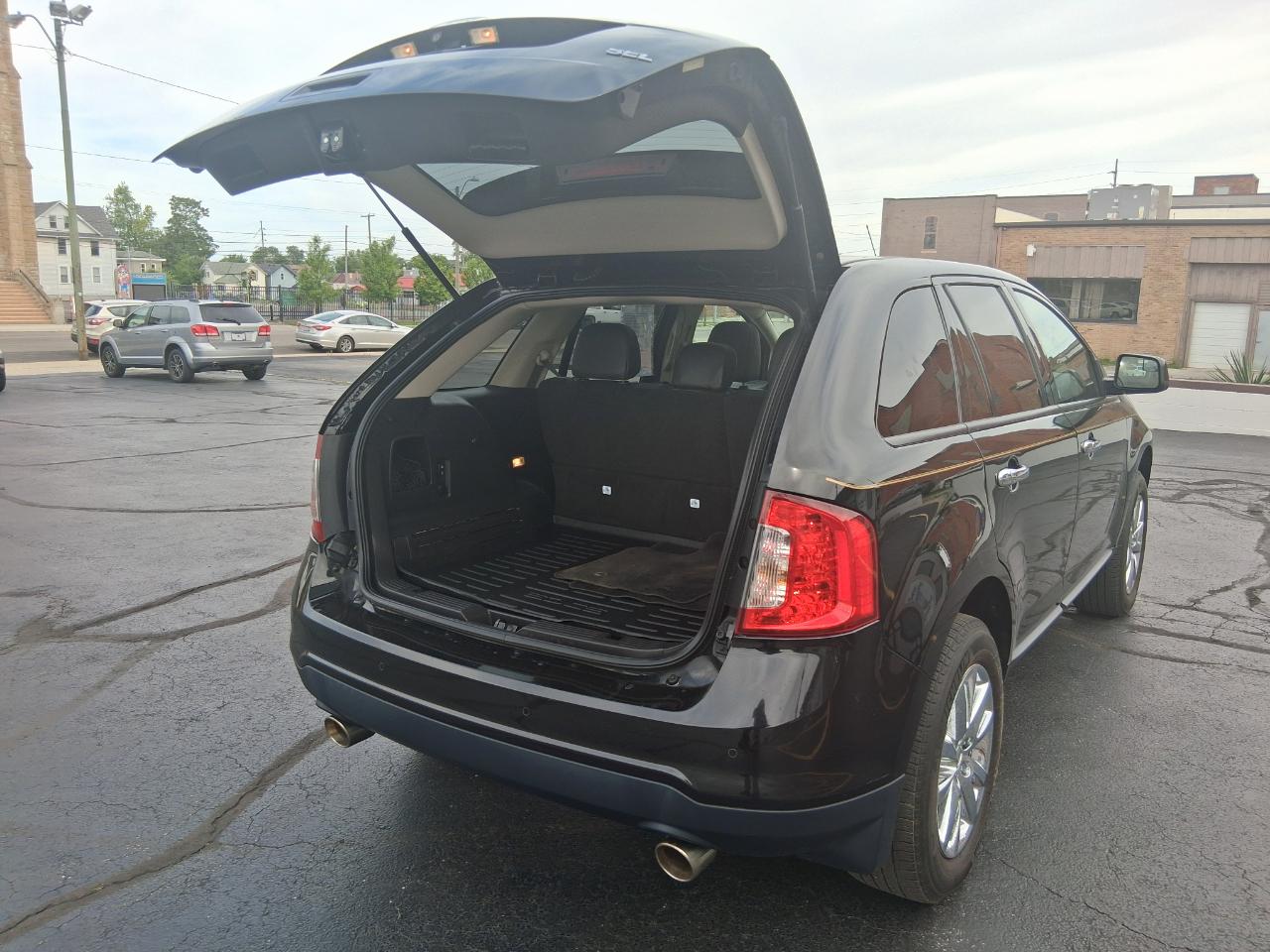 Ford Edge SEL FWD 2011