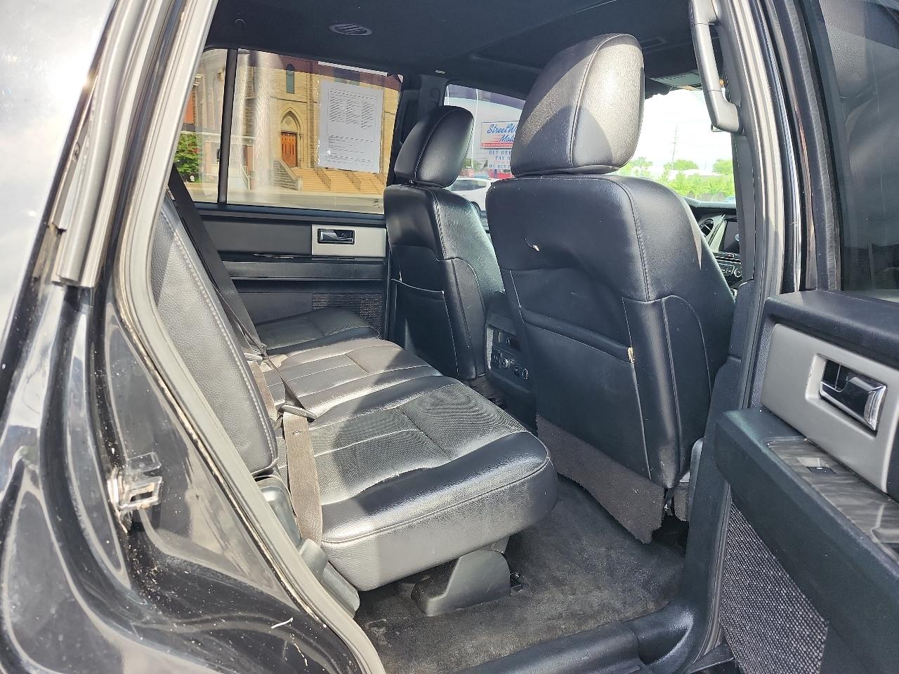 Ford Expedition Limited 4WD 2016