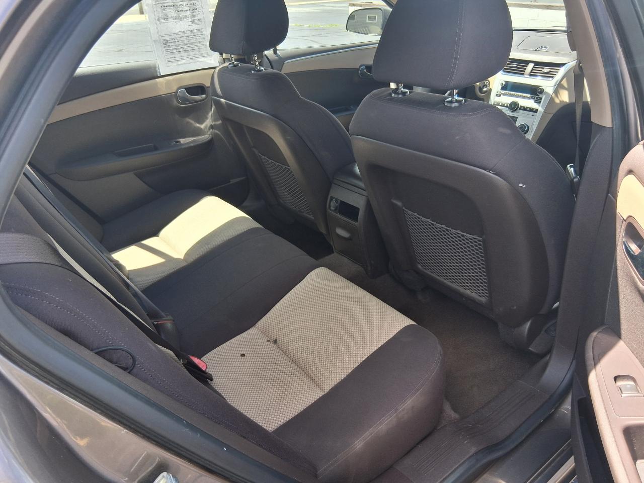 Chevrolet Malibu LS 2012
