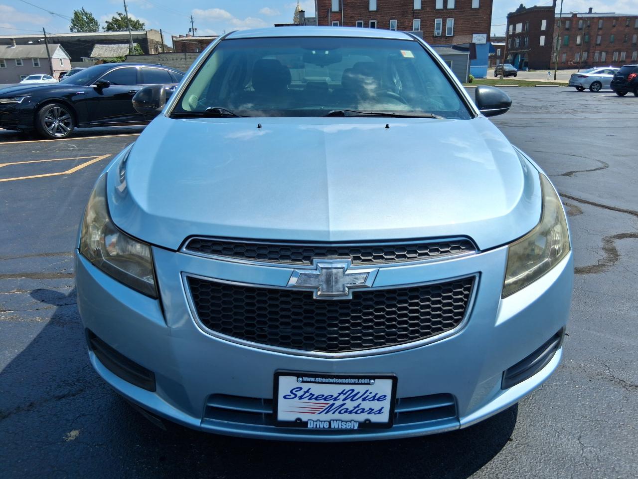 Chevrolet Cruze 1LT 2011