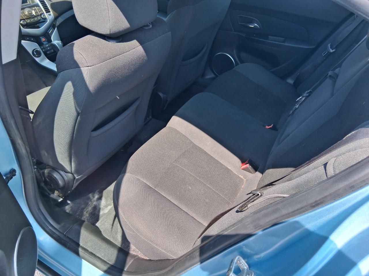 Chevrolet Cruze 1LT 2011