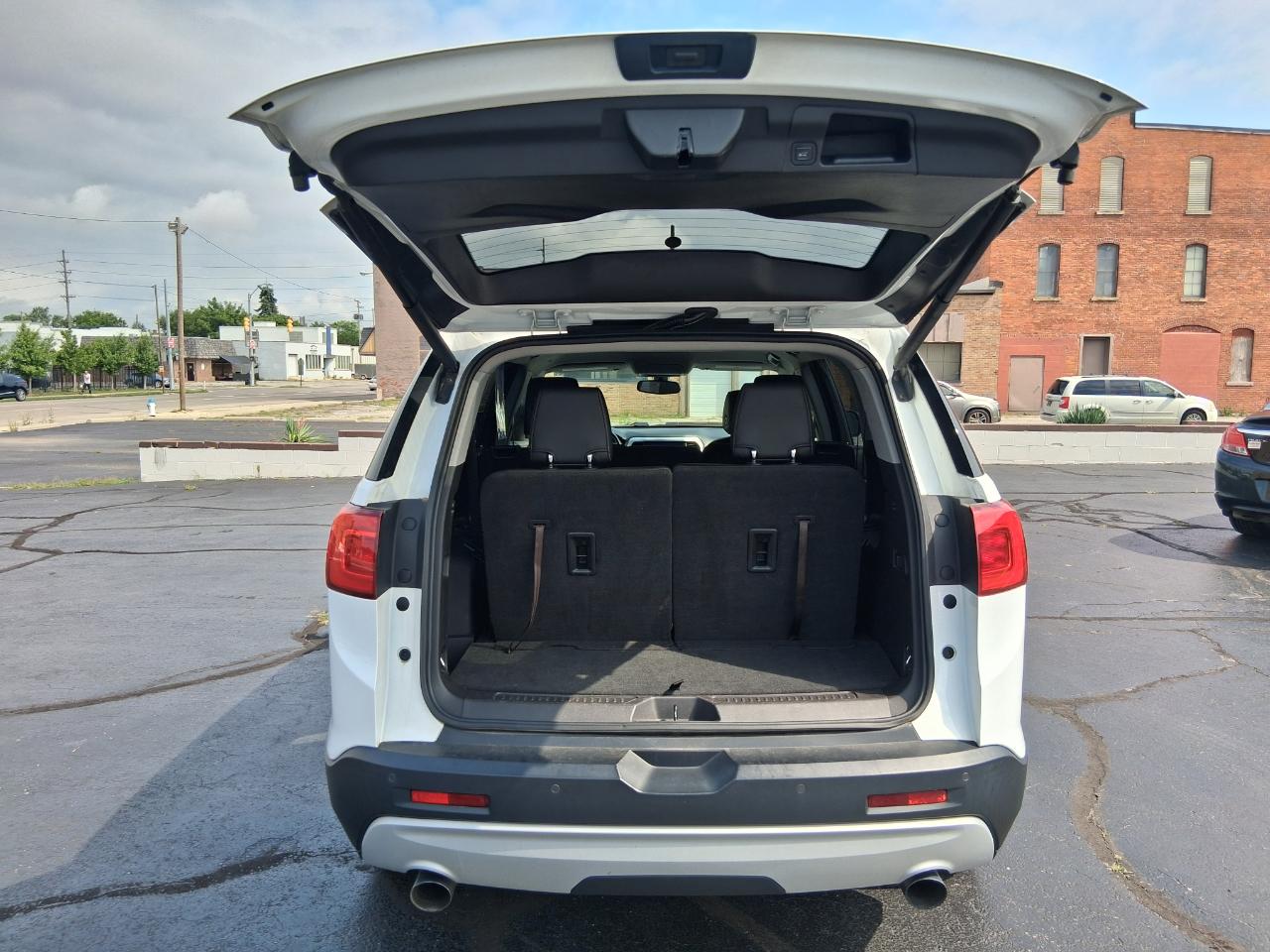 GMC Acadia SLT-1 FWD 2019