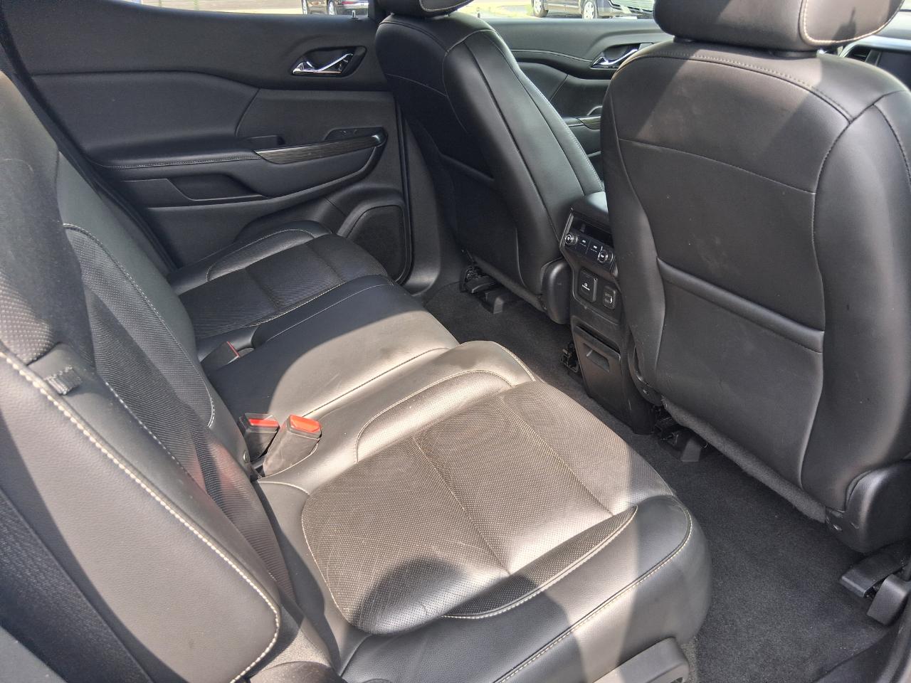 GMC Acadia SLT-1 FWD 2019